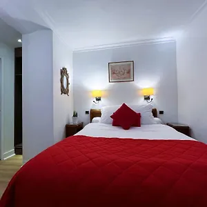 2* Otel La Sanguine