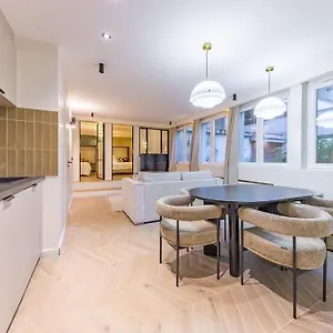  Daire New Spacious 4 Star Family In Chic 16th District